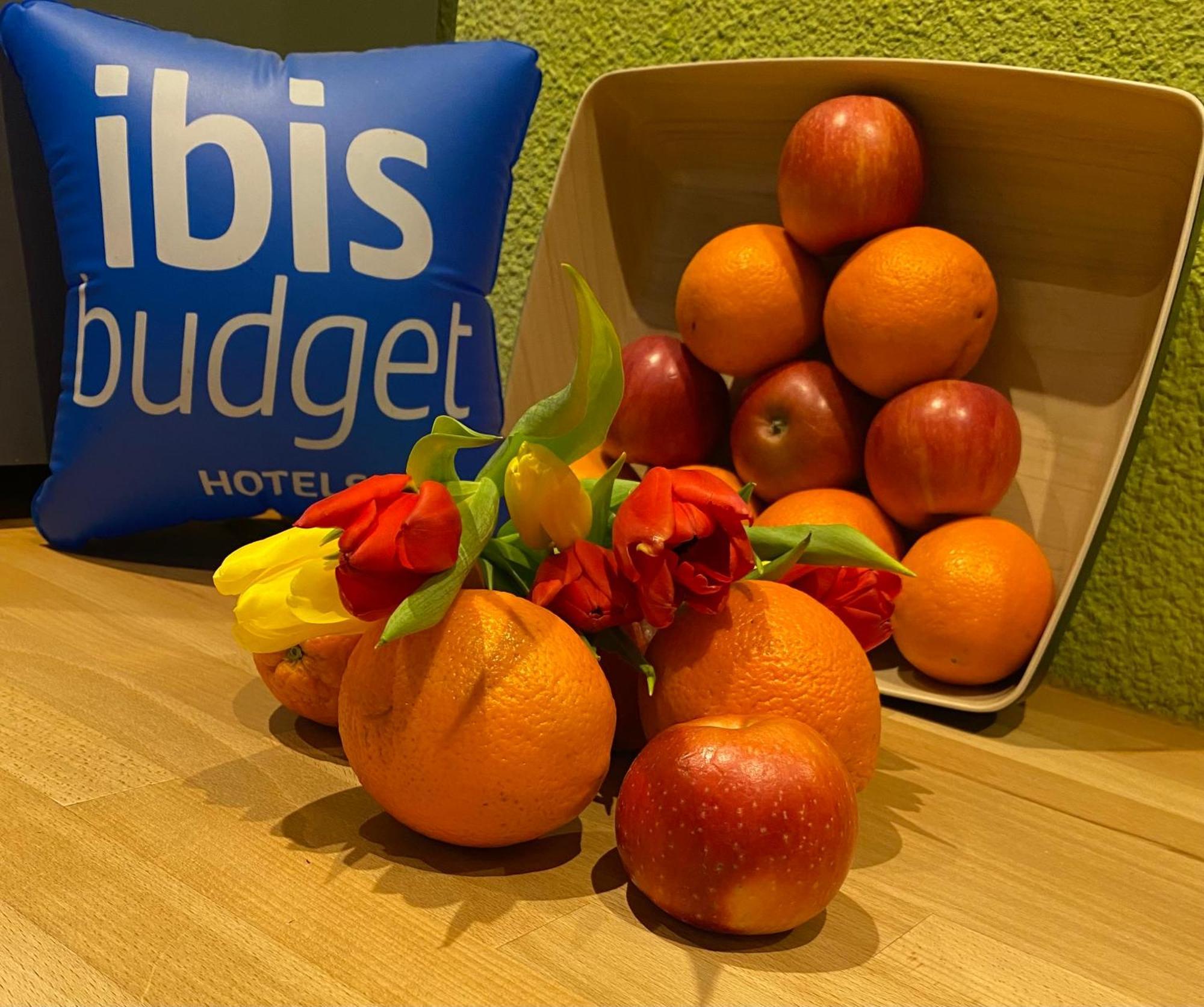 Ibis Budget Caen Centre Gare Εξωτερικό φωτογραφία